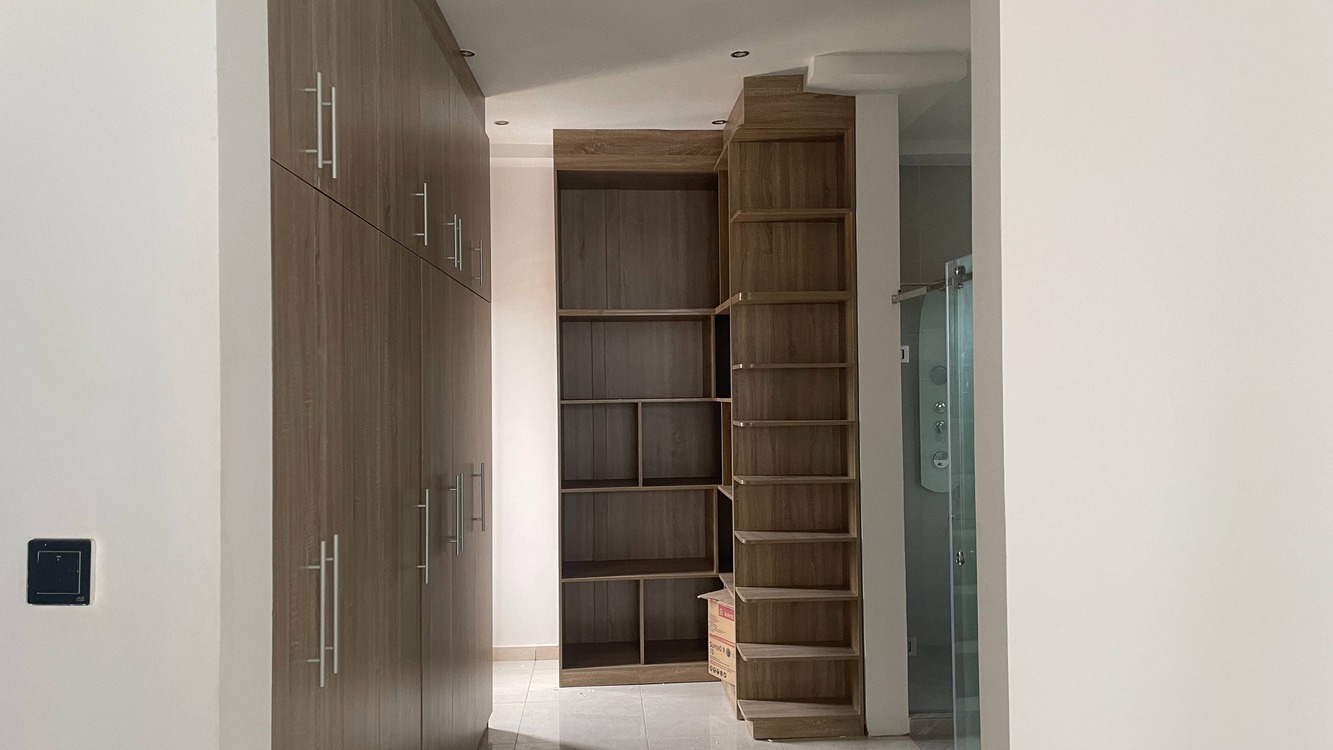 Beautiful 4-Bedroom House in Ogbojo, Accra